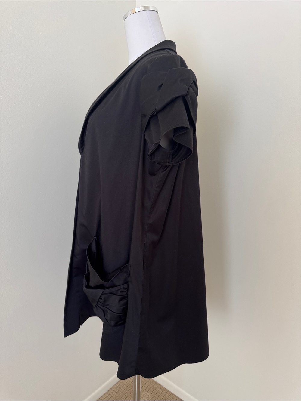 Anne Fontaine Black Ruched Bow Pocket Short Sleeve One Button Jacket - Picture 4 of 10